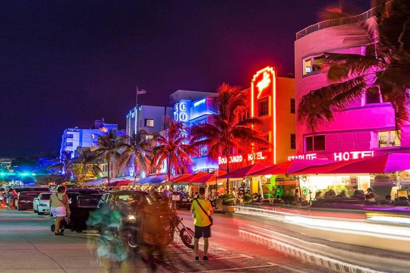 2 Bedroom Apartment 3 Minute Walk To South Beach & Ocean Drive Miami Beach Ngoại thất bức ảnh