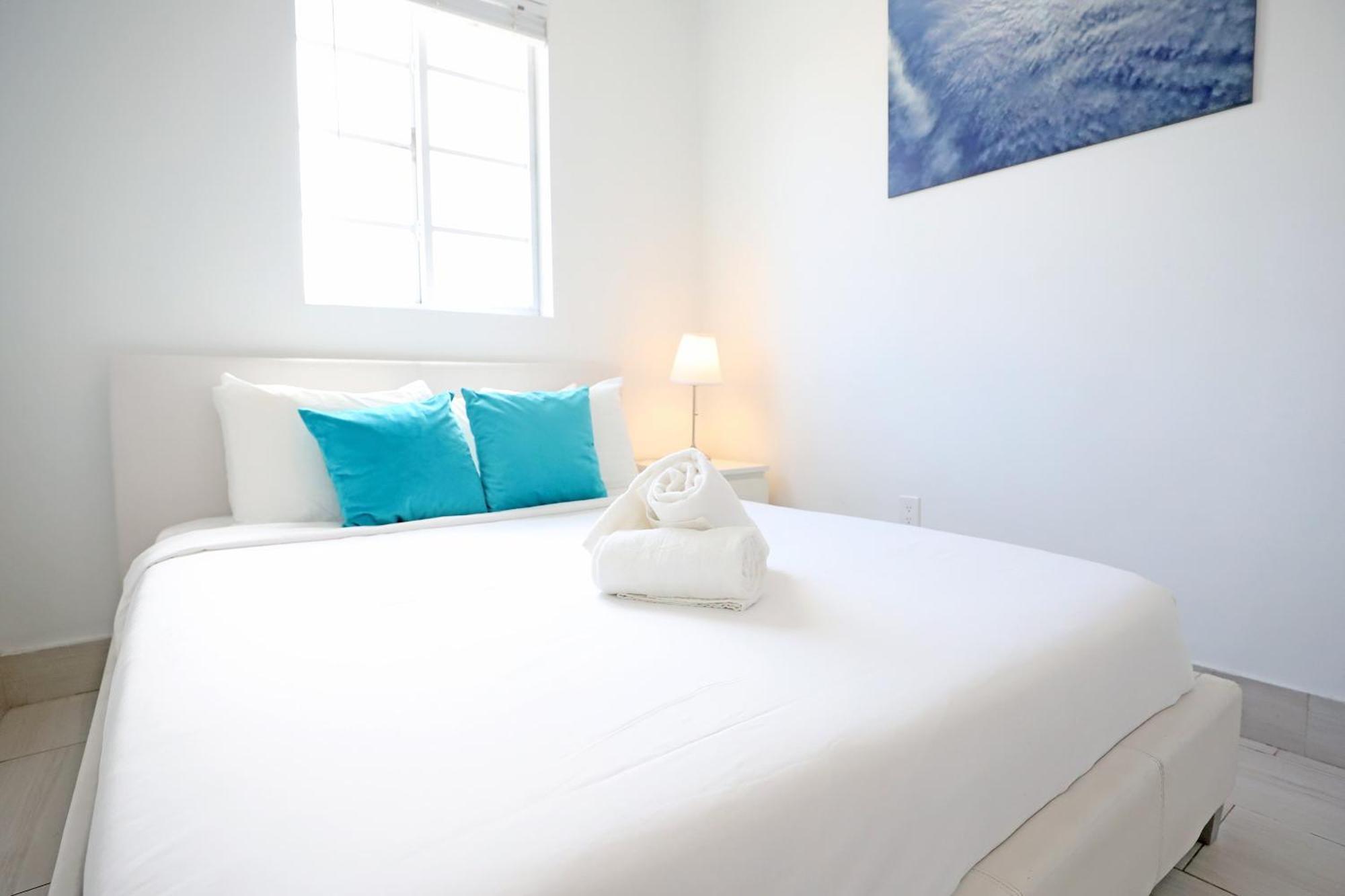 2 Bedroom Apartment 3 Minute Walk To South Beach & Ocean Drive Miami Beach Ngoại thất bức ảnh